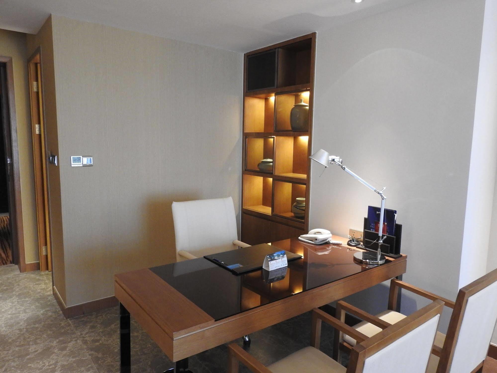 Radisson Blu Hotel Kashgar Eksteriør billede
