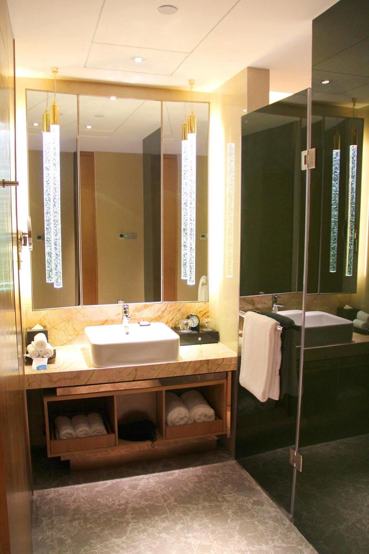 Radisson Blu Hotel Kashgar Eksteriør billede